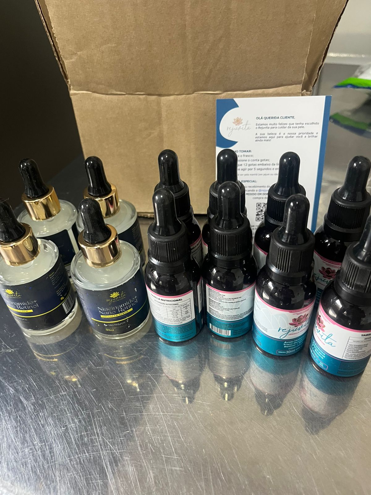 Produto em mãos — Juliana